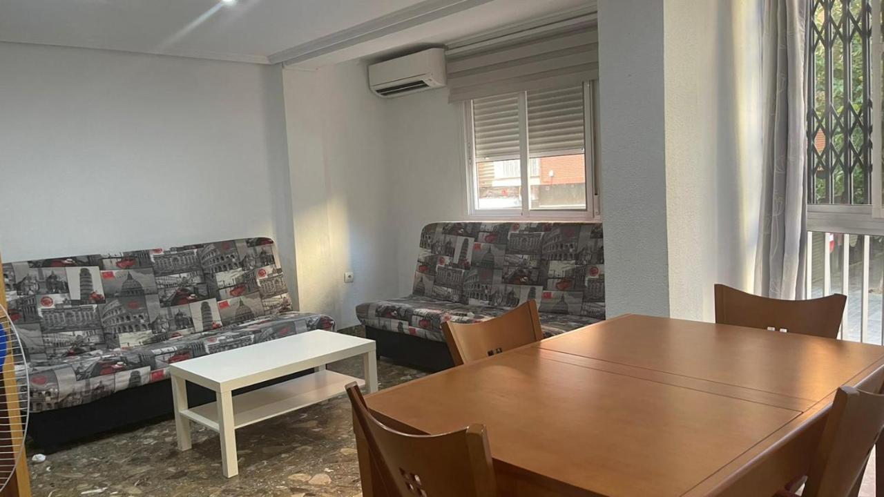 Alquiler Desde 11 Noches Universidades Malvarrosa Maritim Valencia Para Familias Con Ninos Exterior photo